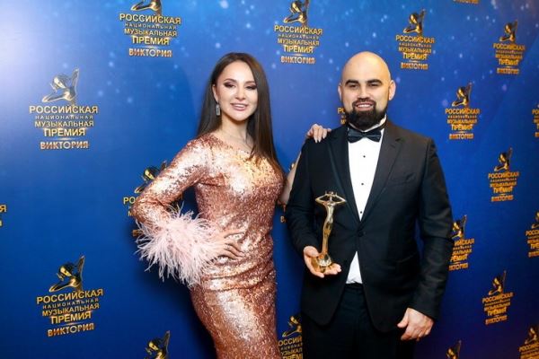 Премия «Виктория-2019» провозгласила триумф Zivert и Димаша Кудайбергена